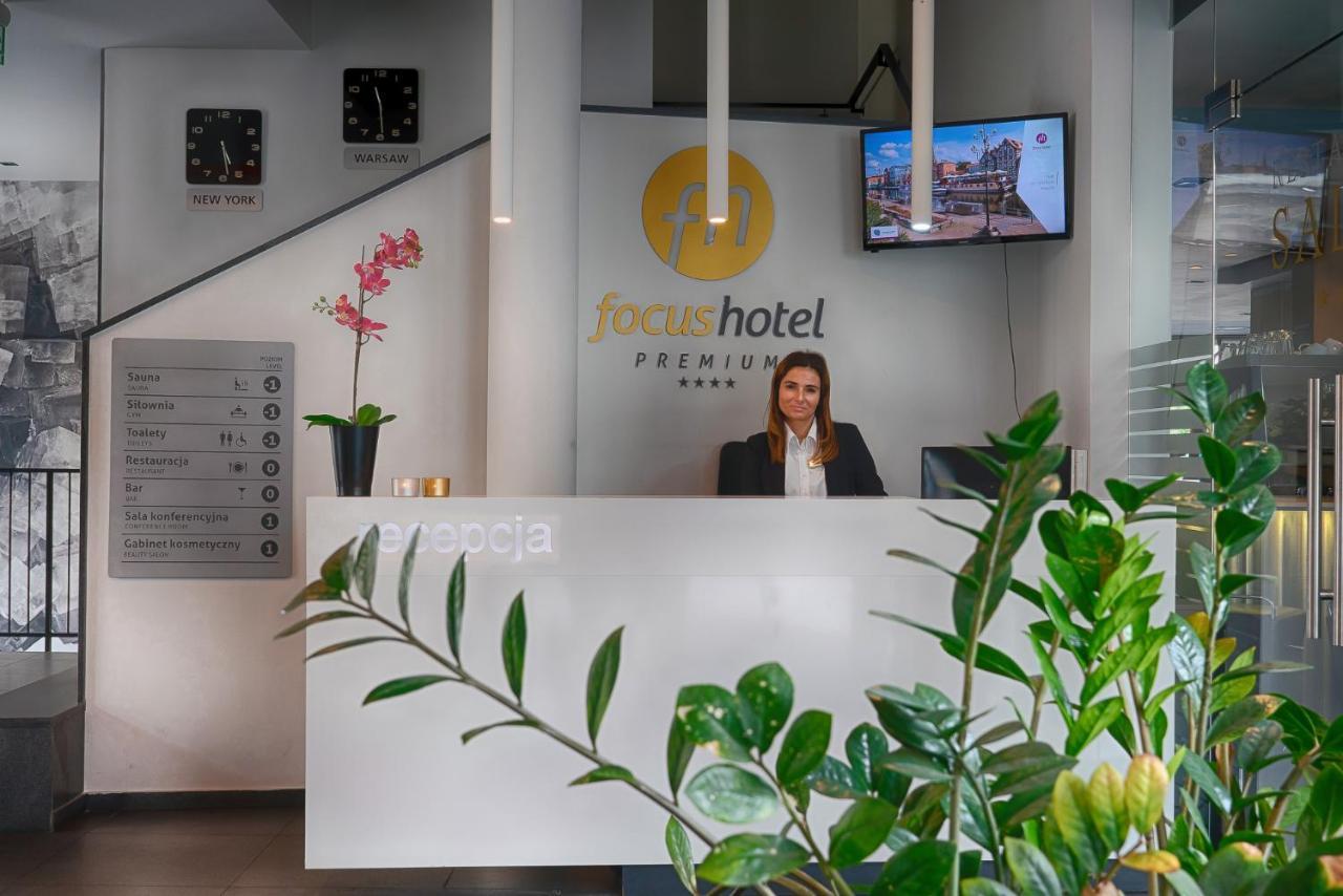 Focus Hotel Premium Иновроцлав Екстериор снимка